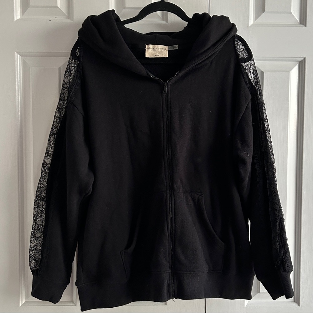 alice + olivia black zip up hoodie with lace sleeve detailing size large